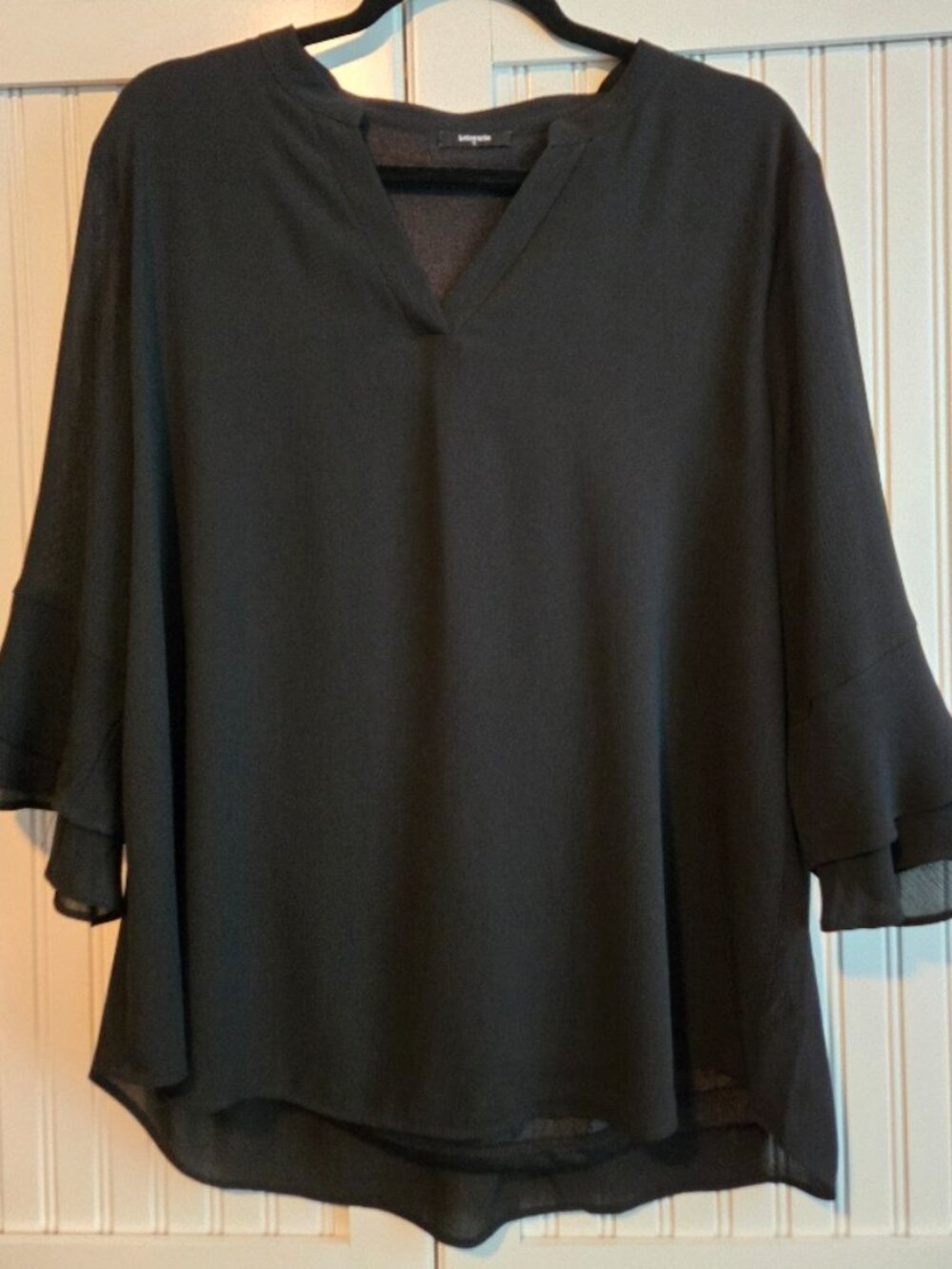 LotusMile Black Top, size XL